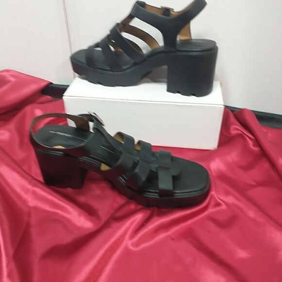 Report Lowry Black leather chunky heel shoes Women’s Size 11 - Picture 2 of 9